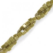 Top Facet kralen Cube 2x2mm Olive army green-pearl shine coating